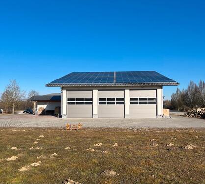 Foto - Gewerbehalle zu vermieten - 1.500,00&nbsp;EUR Kaltmiete, ca.&nbsp; 210,00&nbsp;m&sup2;