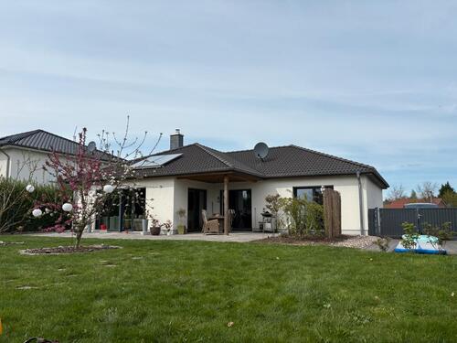 Foto - Bungalow in super Lage - 599.000,00&nbsp;EUR Kaufpreis, ca.&nbsp; 160,00&nbsp;m&sup2;