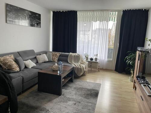 Foto - Renovierte 2-Zimmer-Wohnung mit Balkon und Einbauküche