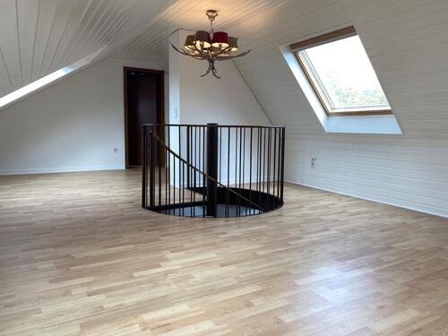 Foto - 4 Zimmer Maisonettenwohnung zur Miete in Düsseldorf