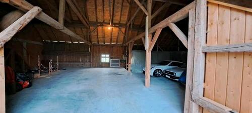 Foto - Trockene Stellplätze in einer sanierten Scheune