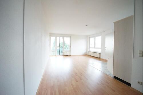 Foto - schöne 2-Raum Wohnung mit EBK, Balkon und Stellplatz * ab 012026