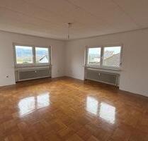 Schöne 4-Zimmer-Wohnung mit Balkon - Lahnau