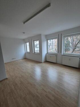 Foto - 2 Zimmer Mietwohnung mit Küche - 350,00 EUR Kaltmiete,