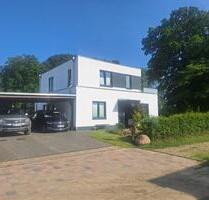 Haus zur Miete - 2.200,00 EUR Kaltmiete, in Dassow (PLZ: 23942)