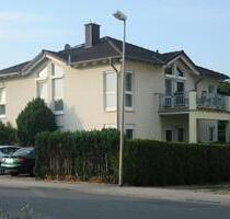 1,52-Zimmer Terassenwohnung in Ortsrandlage Riedstadt