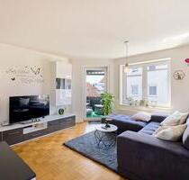 Helle 2-Zimmer-Wohnung mit Balkon & Top-Lage in Gomaringen