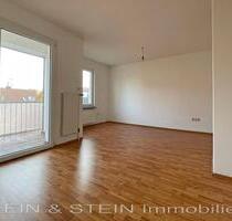 Helle Mietwohnung mit zwei Balkone im 2. OG! 3-Zimmer, Küche, Bad und Kellerraum in Emder Innenstadt & sofort verfügbar - Emden