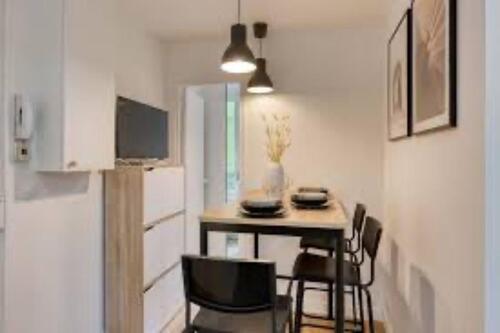 Foto - 5 Zimmer Erdgeschoßwohnung zur Miete in Berlin