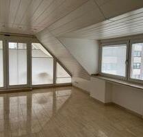 Schöne Maisonette Wohnung mit Balkon in bester Lage - Düsseldorf Stadtbezirk 6