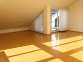 Foto - 3 Zimmer Dachgeschoßwohnung zum Kaufen in Frankfurt am Main