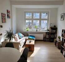 Untermiete Berlin (Dez-Juli): 2 Zimmer-Wohnung