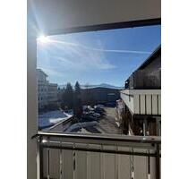 Stilvoll sanierte 3,5-Zimmer-Wohnung mit Balkon, 5% Abschreibung - Durach