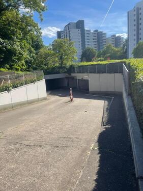 Foto - Tiefgarage zu vermieten - 100,00&nbsp;EUR Miete,
