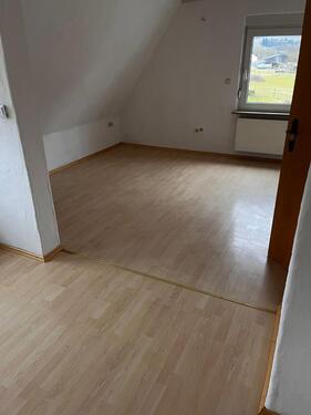 Foto - Frisch renovierte 75 m² Wohnung in Bremke–ideal für SinglesPaare