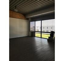 Gewerbefläche zu vermieten | Büro, Ausstellung, Lager, Versand - Schernfeld Birkhof