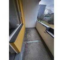 3-Zimmer in Britz zu vermieten - 1.100,00&nbsp;EUR Kaltmiete, ca.&nbsp; 75,00&nbsp;m&sup2; in Berlin (PLZ: 12351) Neukölln