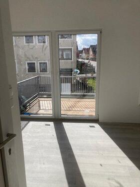 Foto - kleine 3 Zimmer Wohnung - 595,00&nbsp;EUR Kaltmiete, ca.&nbsp; 60,00&nbsp;m&sup2;