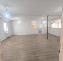 Tolle große Wohnung mit Kegelbahn! 3er WG geeignet - Boxberg