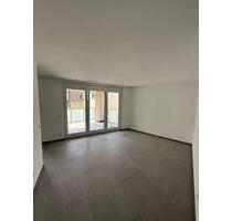 Neubau-Highlight: Helle 2-Zi.-Wohnung mit Einbauküche + TG & Außenstellplatz - Rechberghausen
