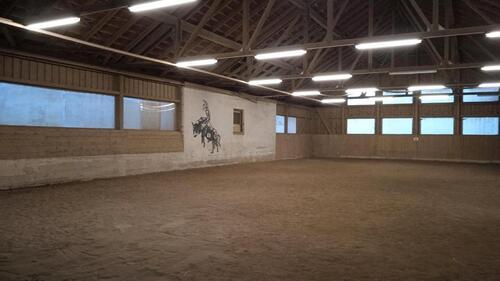 Foto - KFZ-Wintereinstellplätze in HalleScheune zu vermieten