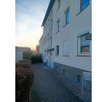 3 Zimmer Küche Bad +Balkon - 870,00 EUR Kaltmiete, ca.  75,00 m² in Hameln (PLZ: 31789) Kernstadt