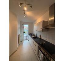 Klassiche 2-Zimmer-Altbauwohnung mit Balkon & Aufzug - Leipzig Nordost