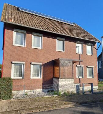 Foto - Sanierungsbedürftiges Haus in Salzgitter Lobmachtersen