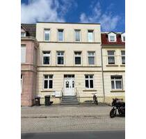 Dreizimmer Dachgeschosswohnung - 800,00 EUR Kaltmiete, in Benz (PLZ: 23970)