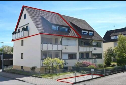 Foto - Außenparkplatz Nähe Stuttgart Flughafen