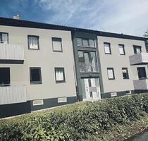 3 Zi. Wohnung in Großheirath,Balkon+Garten+Einbauküche-Erdgeschoß