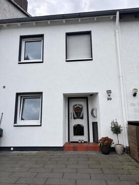 Foto - Viel Platz für die Familie - Großzügiges Haus mit Wintergarten