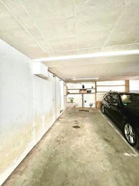 Foto - Geräumiger Tiefgaragen Stellplatz absofort zu vermieten