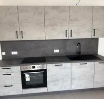 Neuwertiger Zustand - Niedrigenergiehaus mit höchstem Wohnkomfort!! Balkon, Stellplatz... - Eppingen