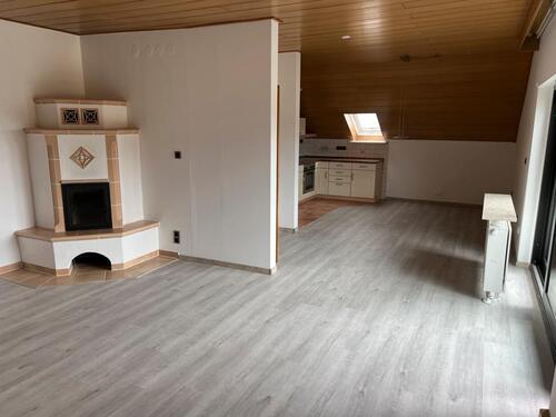 Foto - Großzügige 5-Zimmerwohnung in Schwandorf zu vermieten