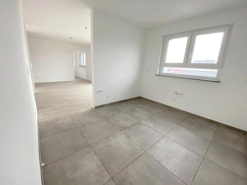 Foto - Moderne 4-Zimmer-Wohnung mit Balkon und Stellplatz in Uhingen