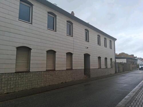 Foto - Mehrfamilienhaus - 53.000,00&nbsp;EUR Kaufpreis, ca.&nbsp; 300,00&nbsp;m&sup2;