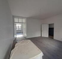 Erstbezug nach Sanierung: 2,5-Zimmer-Wohnung in Düren