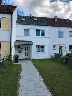 Foto - Saniertes Reihenmittelhaus im Westviertel Ingolstadt