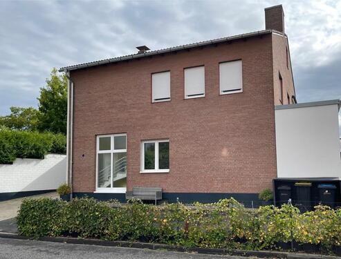 Foto - Große 5 - Zimmer Wohnung im Herzen von Nörvenich