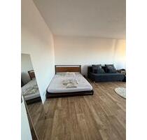 Room sublet in Berlin for november