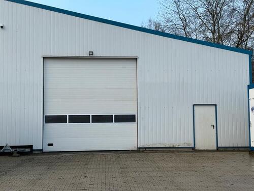 Foto - Lagerhalle, Stellplatz - 1.368,00&nbsp;EUR Kaltmiete, ca.&nbsp; 4,50&nbsp;m&sup2;