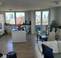 Zimmer in 3er WG Sachenhausen mit Skyline Blick - Frankfurt am Main Süd