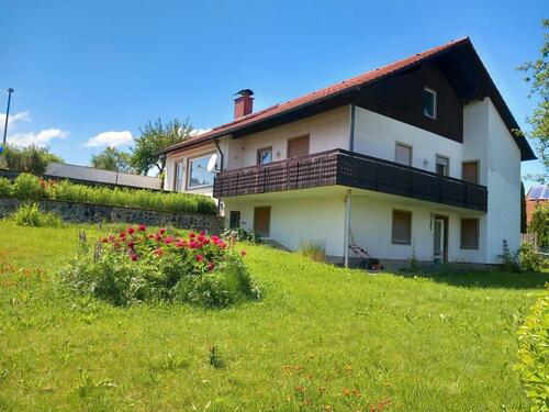 Foto - Einfamilienhaus mit Bergblick und großem Garten in sonniger Lage