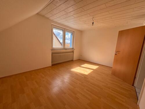 Foto - Dachgeschoßwohnung in Gronau (Leine) zur Miete