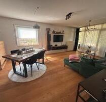 Großzügige 4-Zimmer-Wohnung in Königstein – Balkon, Garage & EBK! - Königstein im Taunus