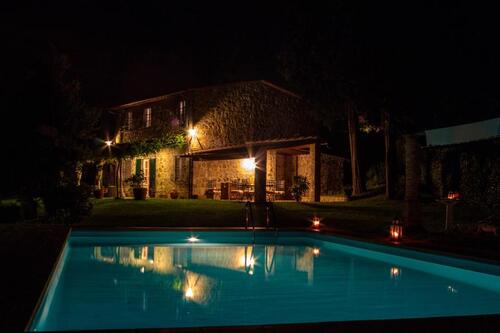 Foto - Exklusives Toskana Ferienhaus, kleine Lucca Villa in Panorama Lage unterhalb der Weinberge mit privatem Pool & Terrassen