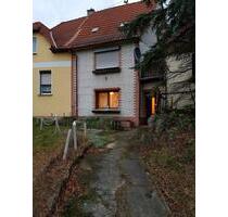 Haus zu verkaufen - 35.000,00&nbsp;EUR Kaufpreis, ca.&nbsp; 230,00&nbsp;m&sup2; in Arnstein (PLZ: 06456)