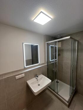 Foto - 1-Raum Wohnung, frei, leer, 2025 saniert, EBK, Balkon, TG, ETW