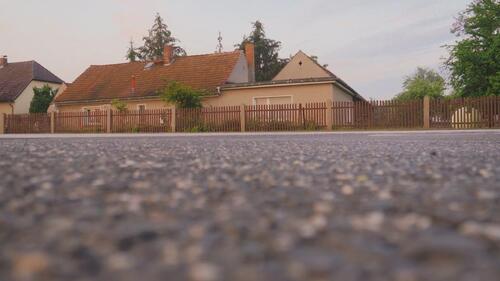 Foto - 4000m² Grundstück im Dornröschenschlaf mit altem Gebäudebestand